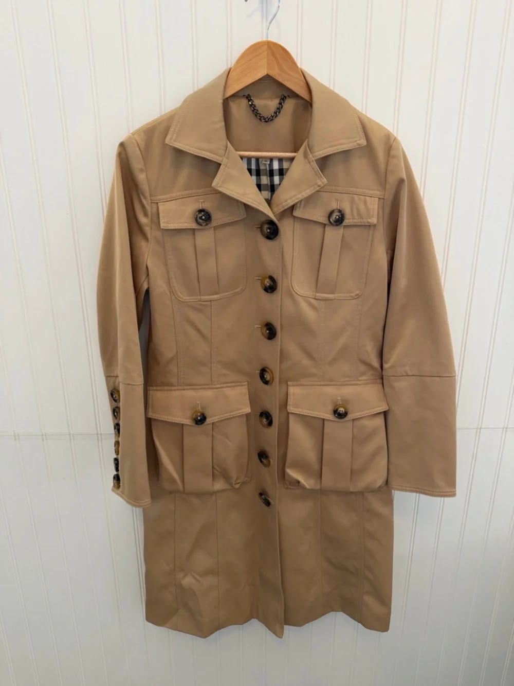 Burberry Beige Tan Button-Front Trench Coat Size XL but fits small - Picture 1 of 5